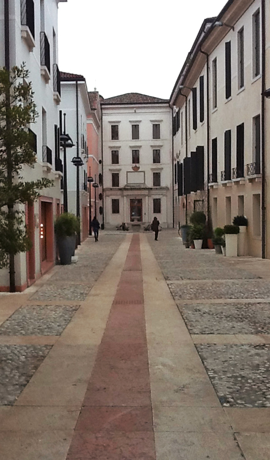 Universita' di Treviso pavimentazioni esterne